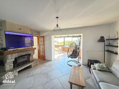 Maison - 196 m² - 6 pièces