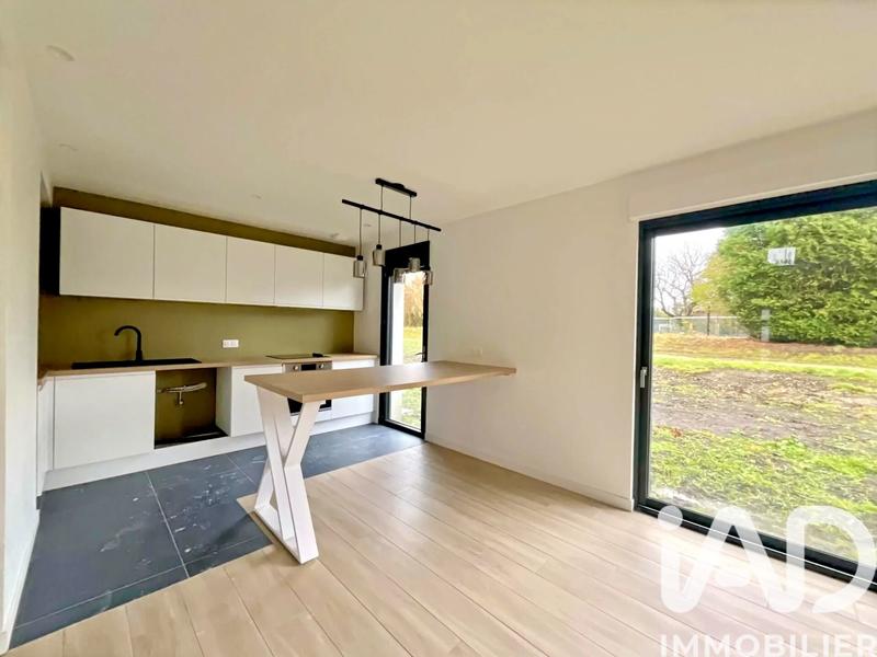 Maison - 84 m² - 4 pièces