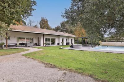 Maison - 180 m² - 6 pièces