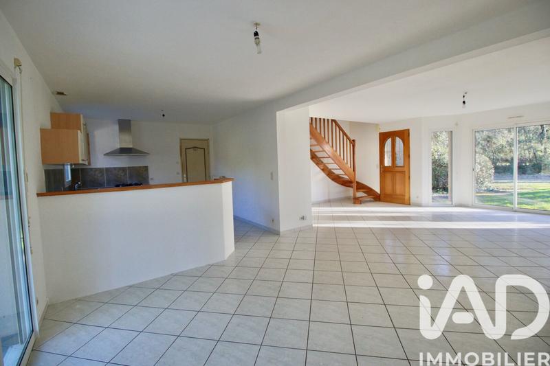 Maison - 113 m² - 6 pièces