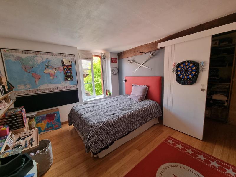 Maison - 111 m² - 6 pièces