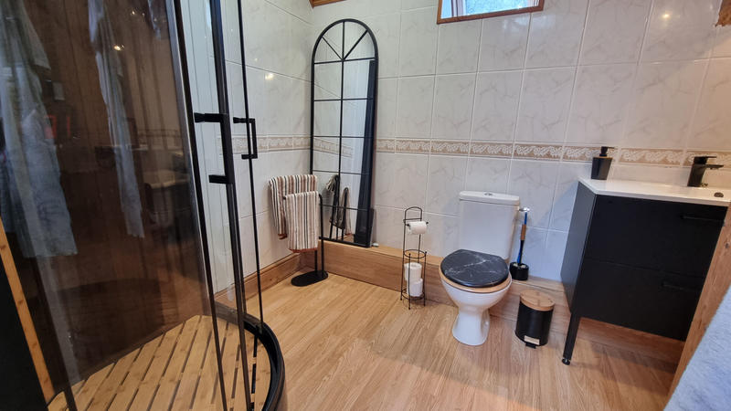 Maison - 188 m² - 10 pièces