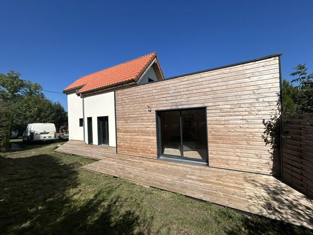 Maison - 83 m² - 4 pièces