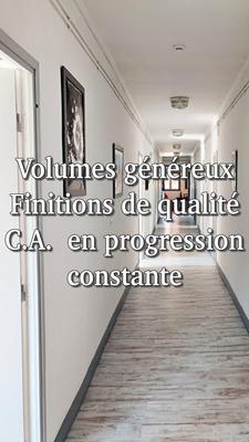 Bastide - 402 m² - 16 pièces