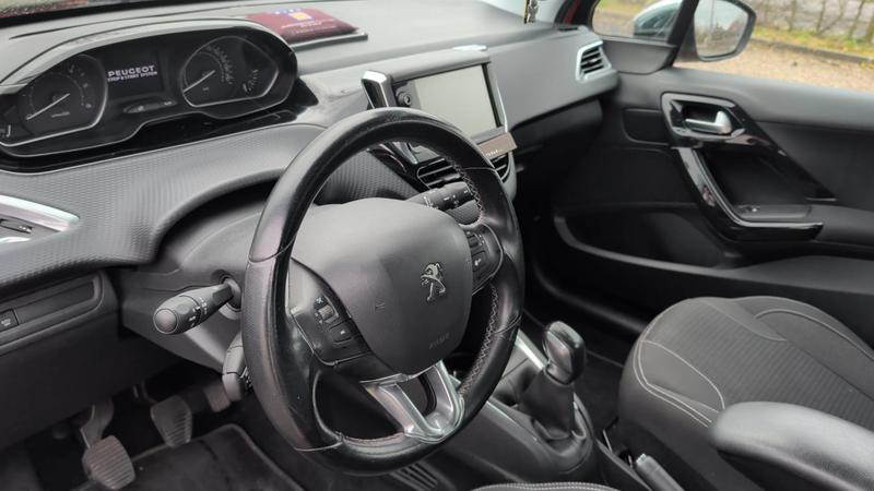 Peugeot 208 1.6 BlueHDi 100 Active Business