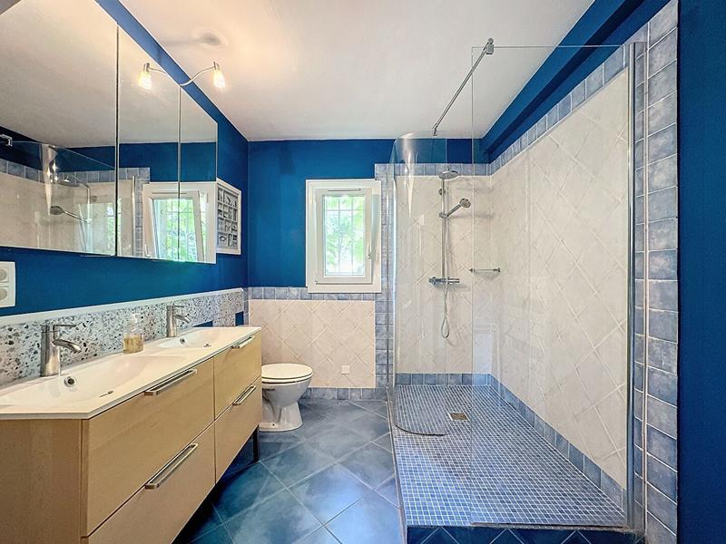 Maison - 138 m² - 5 pièces