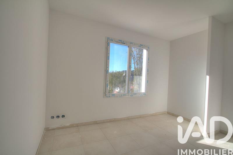 Maison - 77 m² - 4 pièces