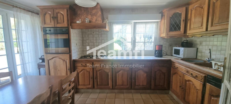 Maison - 143 m² - 7 pièces