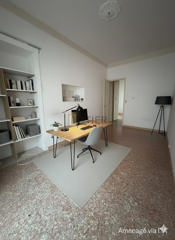 Appartement - 100 m² - 4 pièces