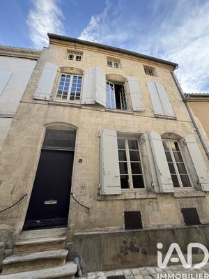 Maison de ville - 210 m² - 7 pièces