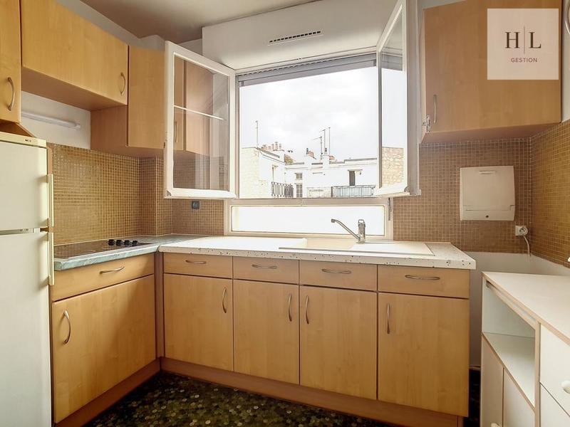 Studio - 28 m² - 1 pièce