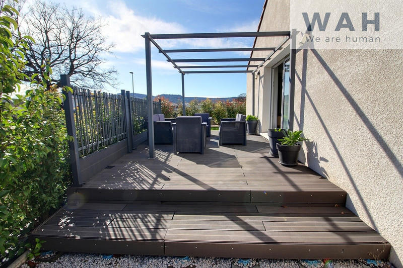 Maison - 80 m² - 4 pièces