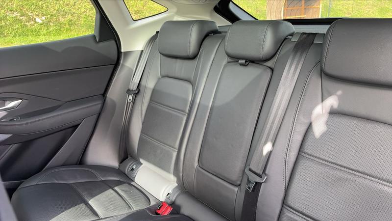 Jaguar E-Pace 2.0 D150 s