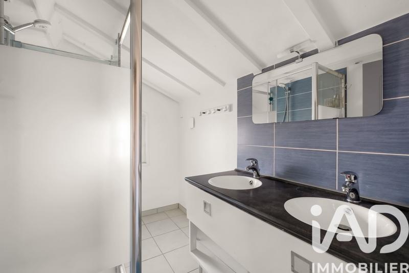 Maison - 228 m² - 7 pièces