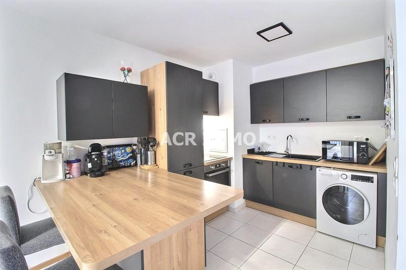 Maison - 61 m² - 4 pièces