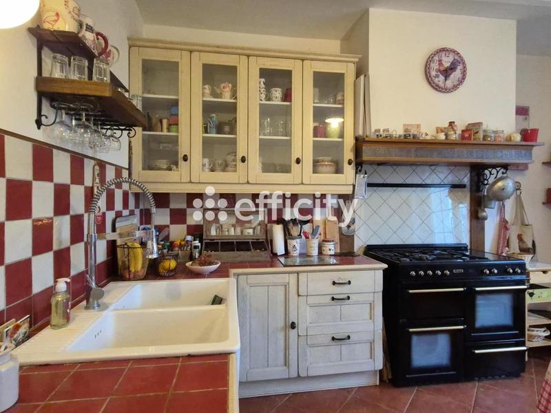 Longère - 197 m² - 8 pièces