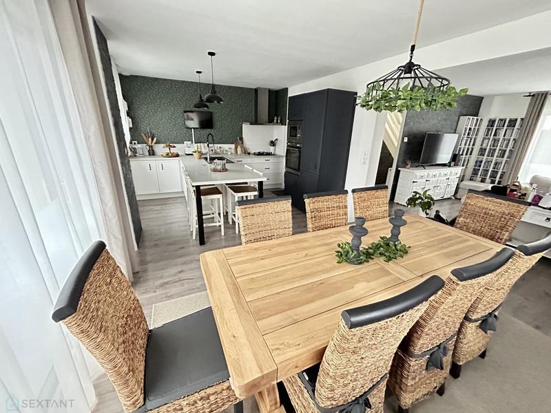 Maison - 144 m² - 6 pièces