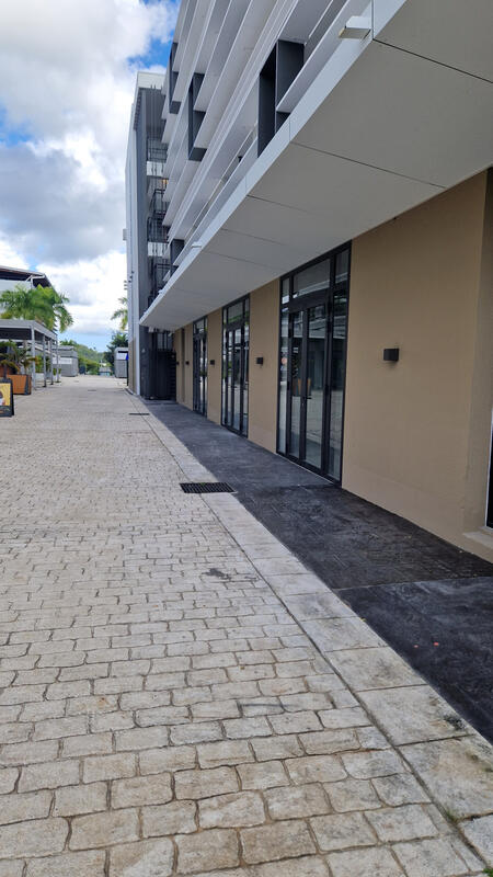 Local commercial - 80 m²