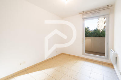 Appartement - 87 m² - 4 pièces