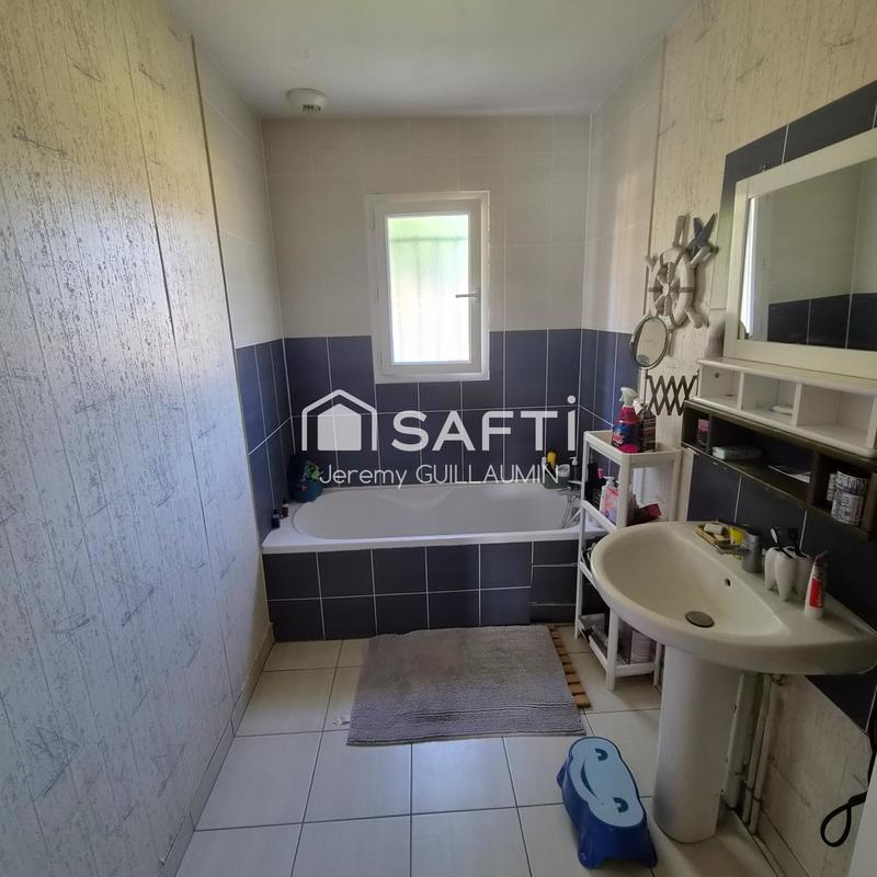 Maison - 104 m² - 5 pièces