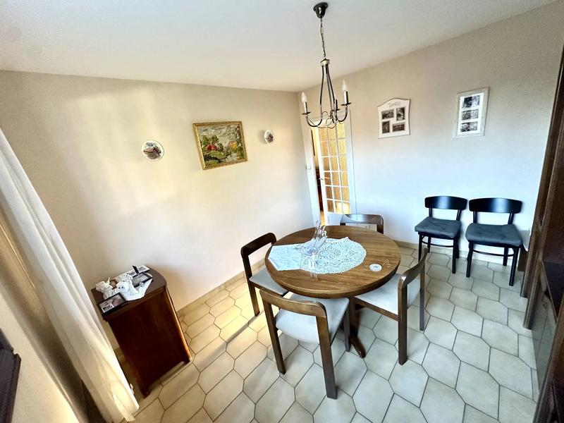 Appartement - 75 m² - 4 pièces