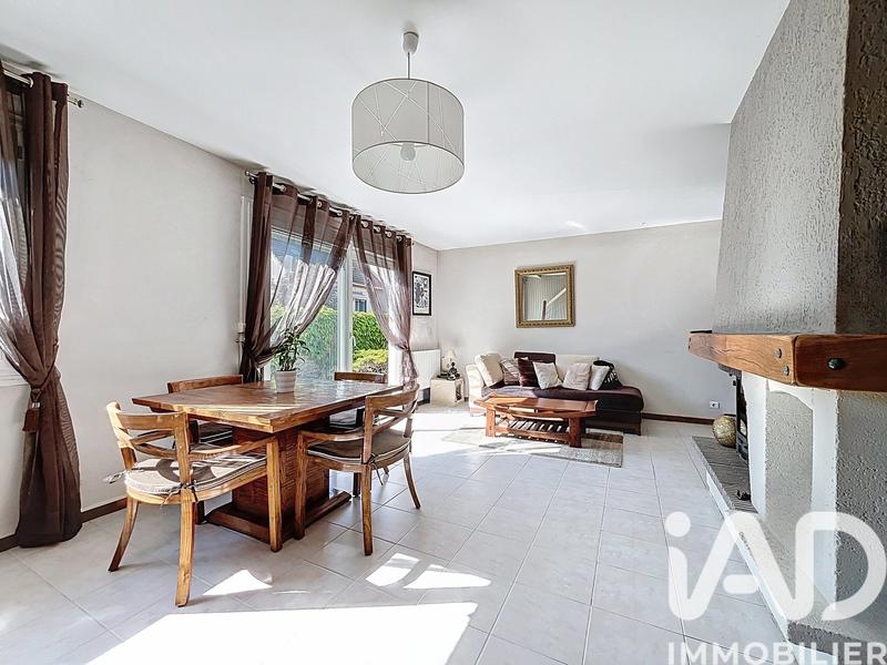 Maison - 107 m² - 5 pièces