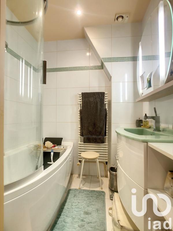 Appartement - 64 m² - 3 pièces