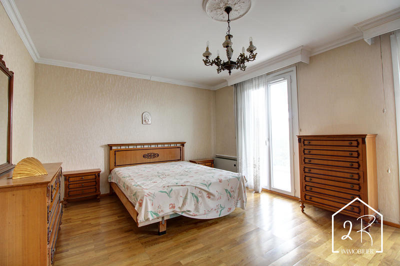 Maison - 150 m² - 7 pièces