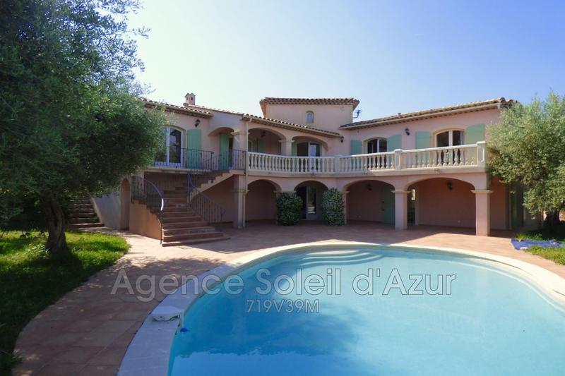 Villa - 200 m² - 7 pièces