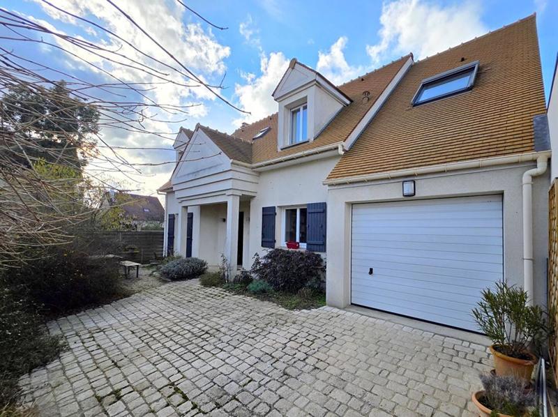 Maison - 163 m² - 7 pièces