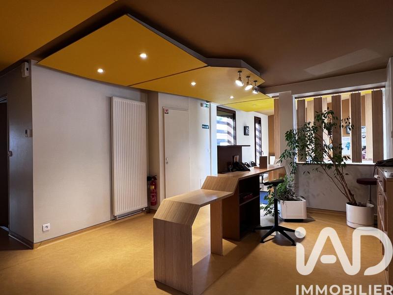 Maison - 340 m² - 17 pièces