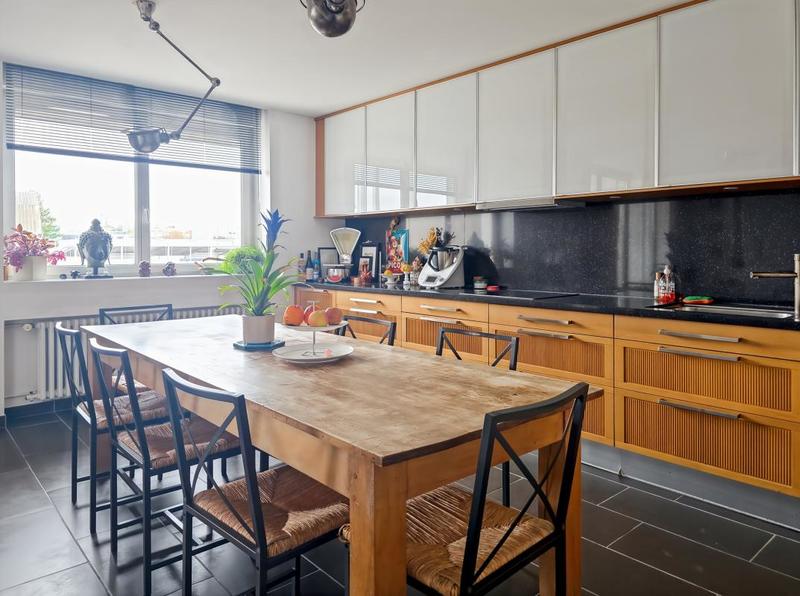 Appartement - 93 m² - 4 pièces