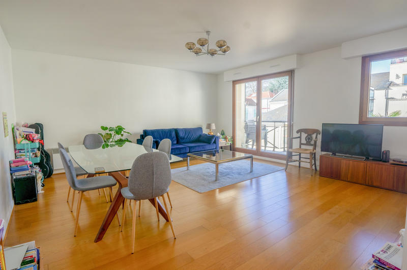 Appartement - 83 m² - 4 pièces