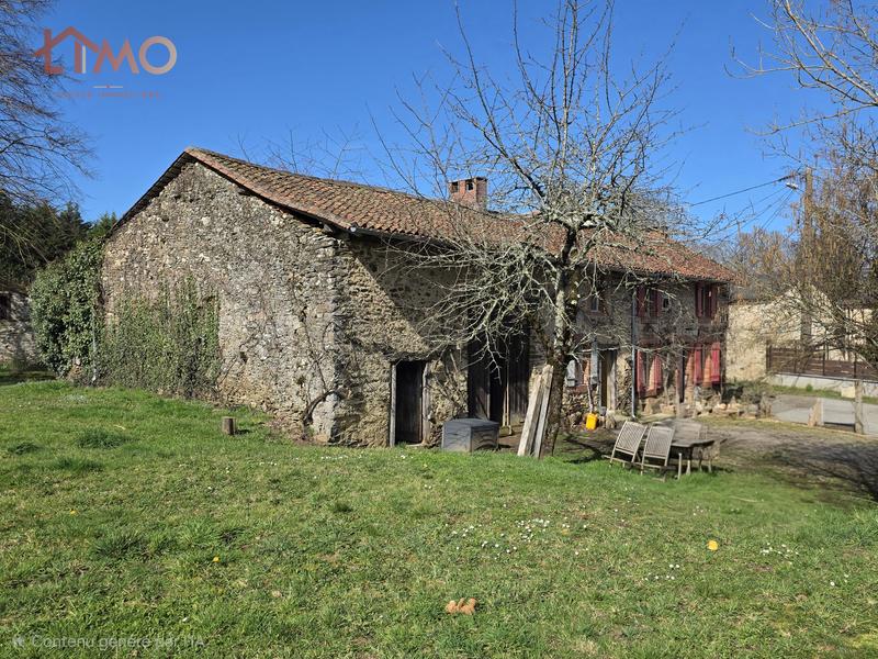 Maison en pierre - 100 m² - 6 pièces