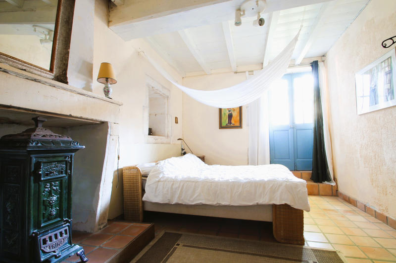 Propriété - 254 m² - 12 pièces