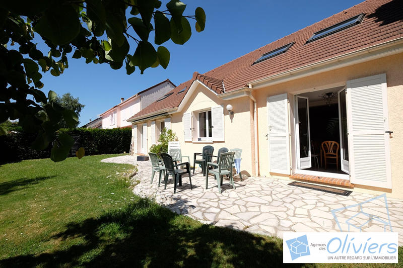 Maison - 171 m² - 7 pièces