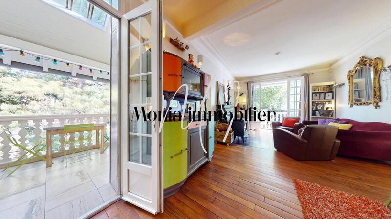 Demeure - 300 m² - 10 pièces