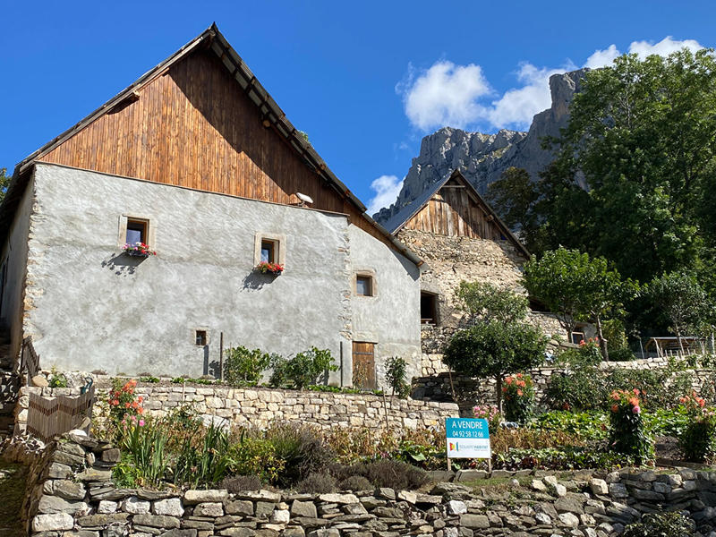 Ferme - 199 m² - 4 pièces