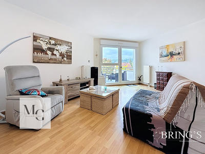 Appartement - 85 m² - 5 pièces