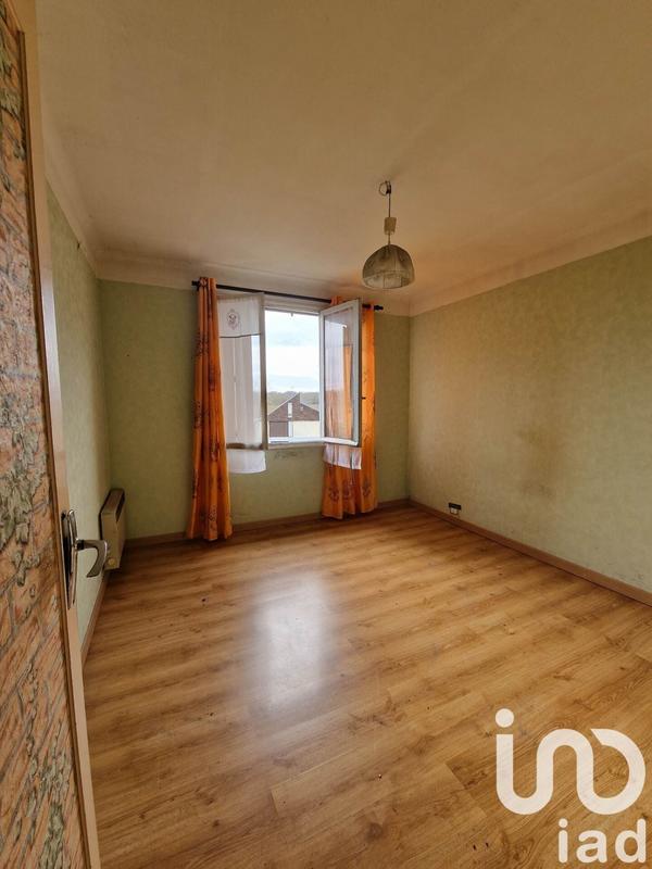 Maison - 137 m² - 7 pièces