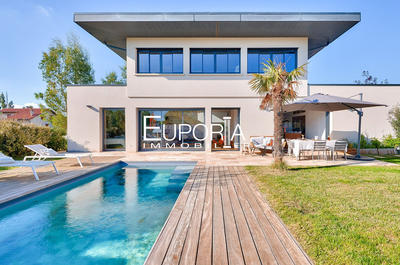 Villa - 160 m² - 6 pièces