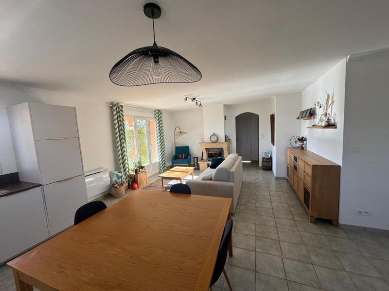 Villa - 100 m² - 4 pièces