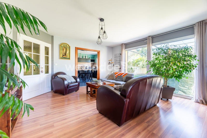 Maison contemporaine - 125 m² - 5 pièces