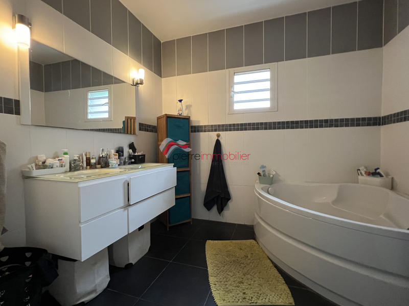 Villa - 125 m² - 5 pièces