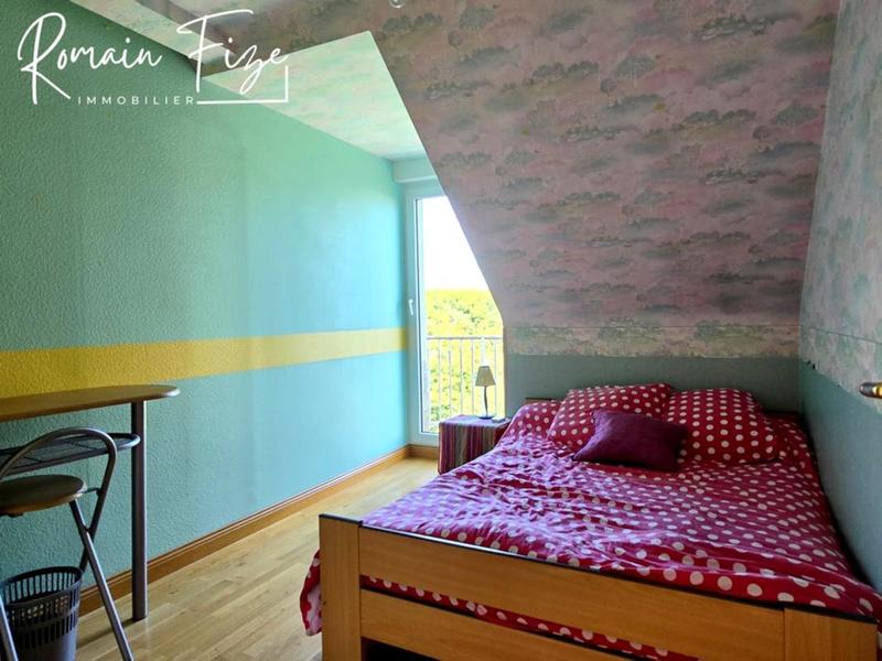 Maison - 300 m² - 7 pièces