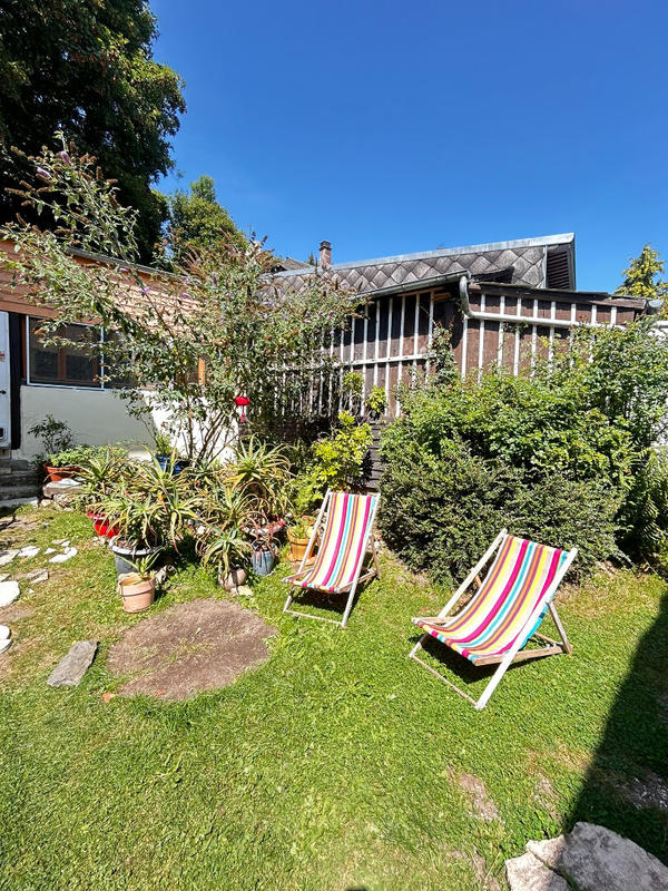 Maison - 150 m² - 8 pièces