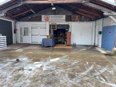 Parking / Garage - 13 m²