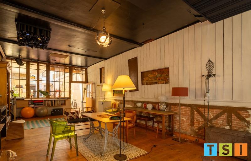 Maison - 200 m² - 8 pièces