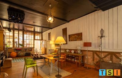 Maison - 200 m² - 8 pièces