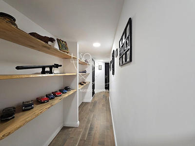 Maison - 244 m² - 7 pièces